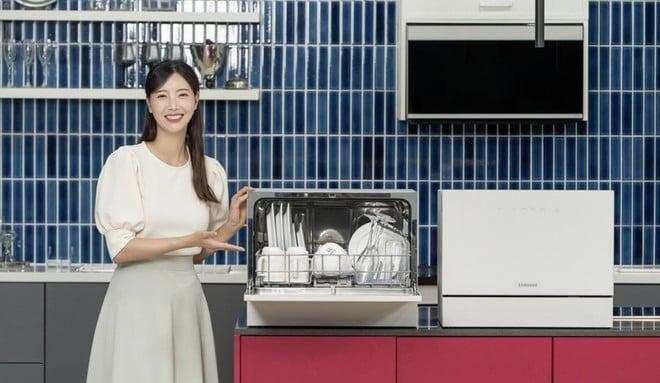 Nuova lavastoviglie Samsung Bespoke 2025: consumi record e design da banco