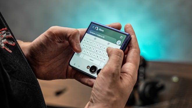 Galaxy Z Flip 7 è il primo smartphone a conchiglia con UWB... Ma solo in Corea