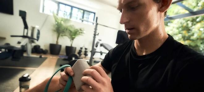 Decathlon lancia uno speaker Bluetooth per tutti piccolo e longevo | PREZZO