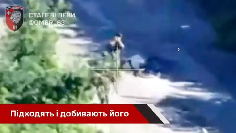 Ukrainian military releases footage of Russian troops killing civilian in Donetsk Oblast — and Ukraine's retaliation