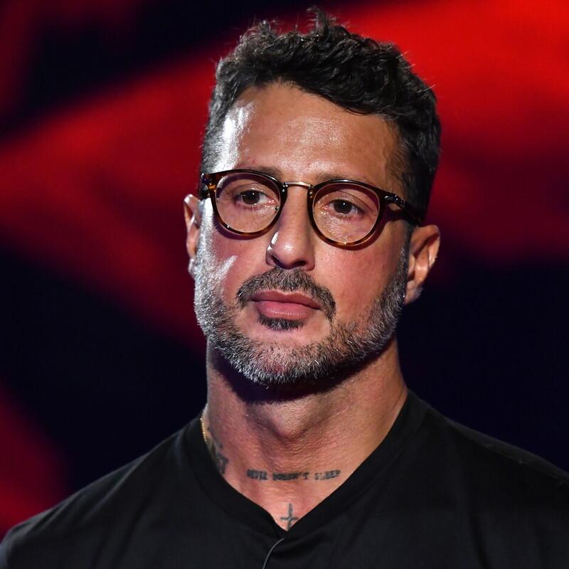 Maria De Filippi vs Fabrizio Corona dopo le accuse a Temptation Island: “Perché?”