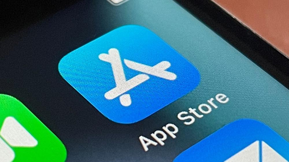 Apple opens up its App Store to competition in Japan