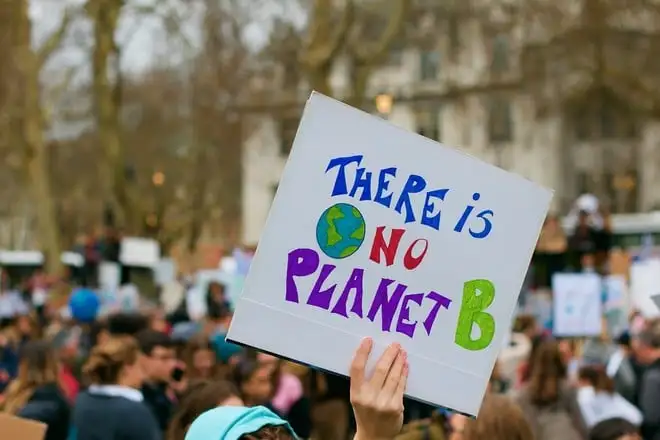 Lotta climatica, dieci anni di azione dall'Accordo di Parigi