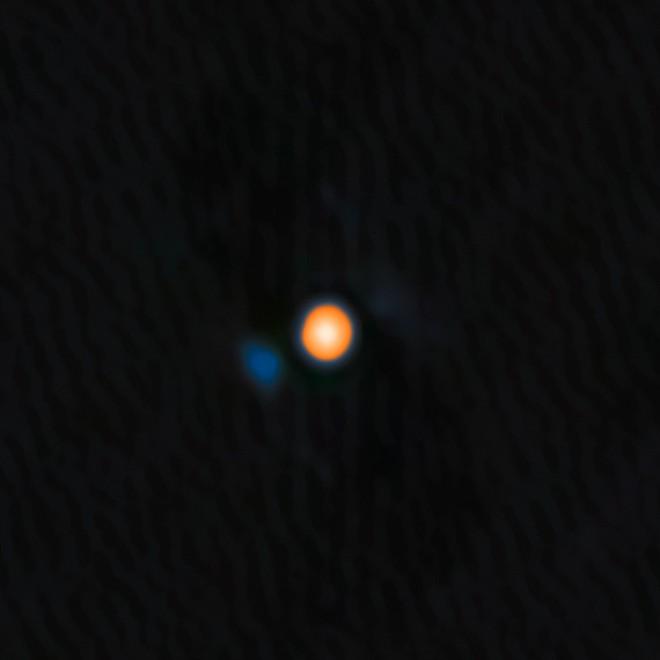 Svelato il segreto di Betelgeuse: scoperta la sua stella compagna