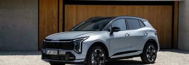 KIA Sportage 2025, il restyling si presenta in Europa: ecco come evolve il SUV