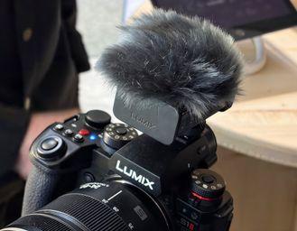 Panasonic lancia il microfono direzionale Lumix DMW-DMS1, perfetto per i creator