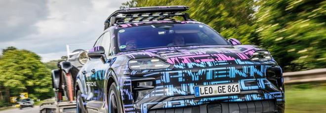 La nuova Porsche Cayenne Electric è da record e guida l’evoluzione del SUV ad alte prestazioni