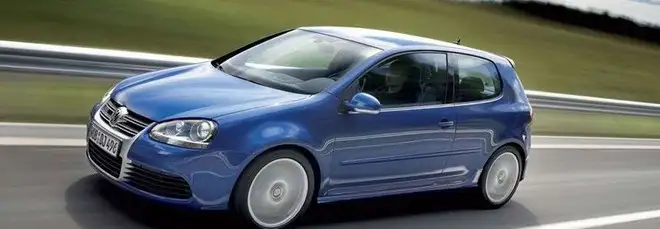 Una Volkswagen Golf R32 per il capo di Bugatti