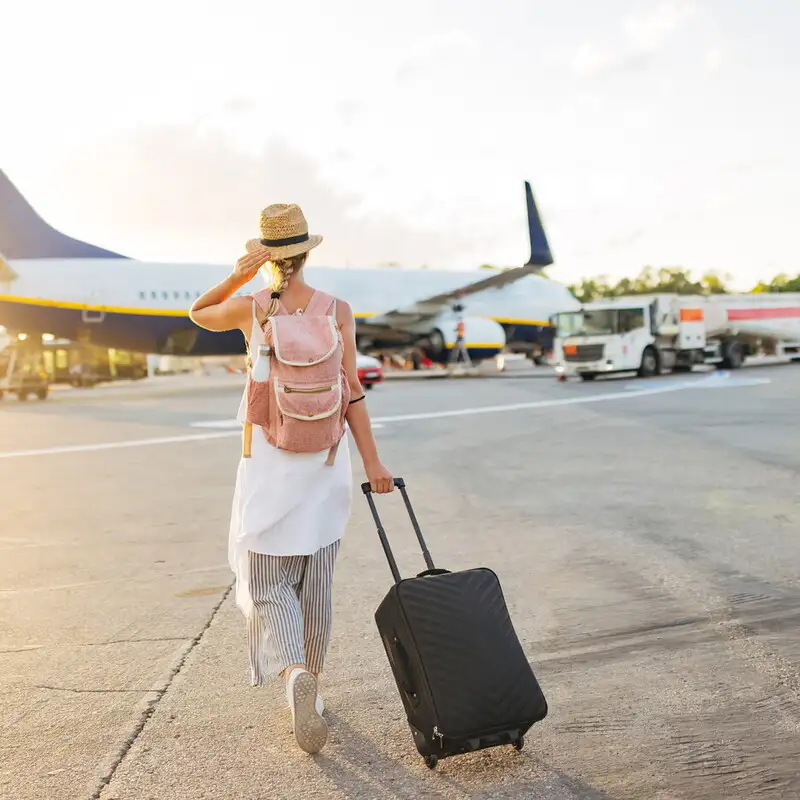 Cercare, trovare e prenotare voli economici: la guida di cui avevate bisogno quest'estate