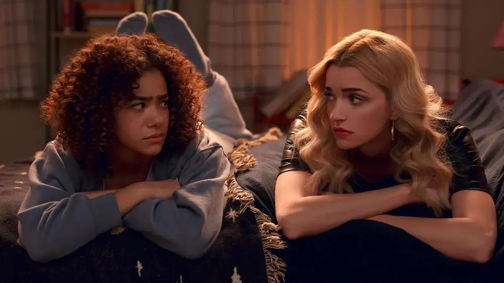 There’s only one way to watch Ginny and Georgia Season 3 for free