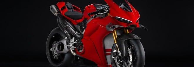 Panigale V4 e V2, accessori Ducati Performance per dominare la pista