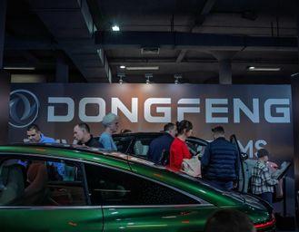 Batterie a stato solido, i test di Dongfeng: l'obiettivo di 1.000 km di autonomia