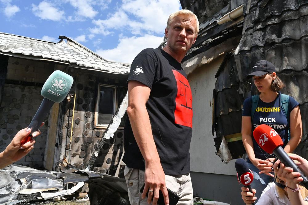 Ukrainian anti-corruption activist's home, military unit searched as his team alleges government pressure