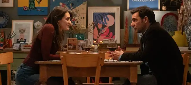 FolleMente sbarca su Disney+: una commedia tra risate e pensieri d’amore