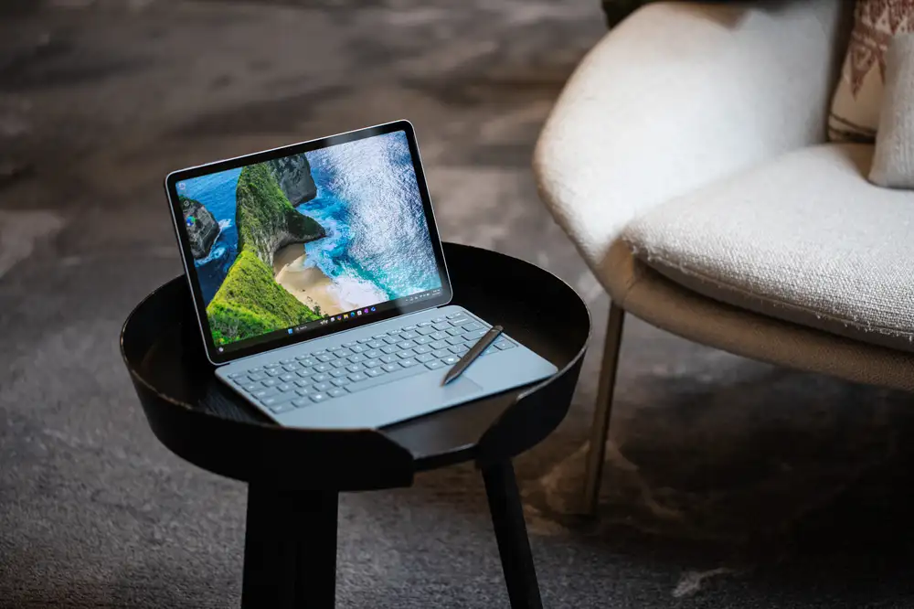 Surface Pro 12-inch review: heart warmer