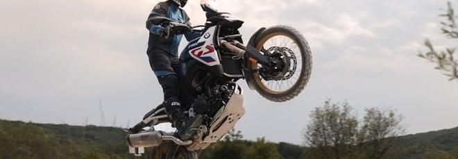 BMW Motorrad aggiorna la gamma 2026 con nuove livree e optional