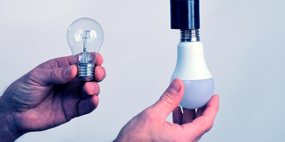 “I hate the LED lights”: Electrical contractor explains why he’s switching from LED to incandescent lights