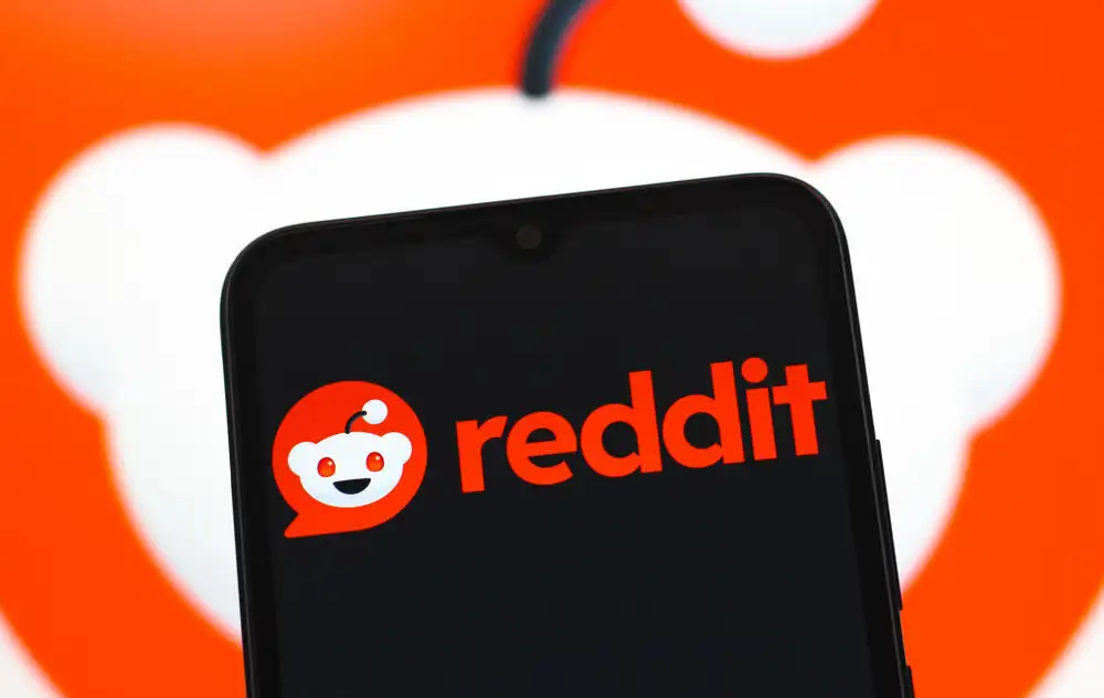 Reddit sues Anthropic over AI scraping that retained users’ deleted posts