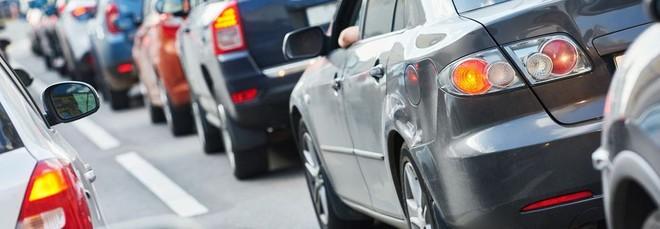 Auto diesel Euro 5, adesso è ufficiale: in Lombardia lo stop slitta al primo ottobre 2026
