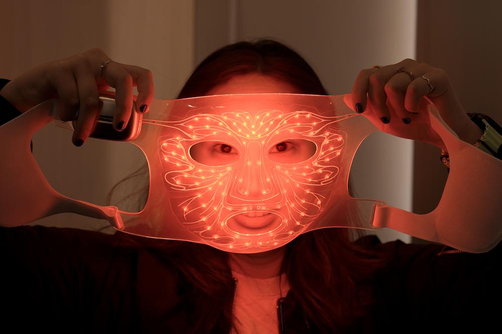 L’Oréal’s new LED face masks address all my issues with this category