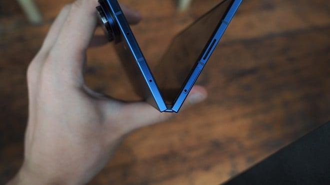 Galaxy Z Fold 7 è troppo difficile da aprire? Ecco una soluzione low-cost e low-tech