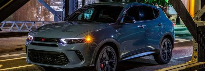 I dazi di Trump colpiscono Pomigliano: sospesa la produzione della Dodge Hornet