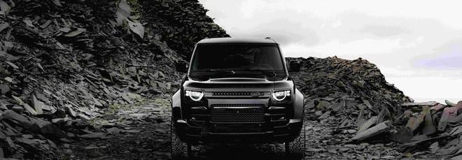 Defender OCTA Black: 4x4 esclusivo, potente e lussuoso