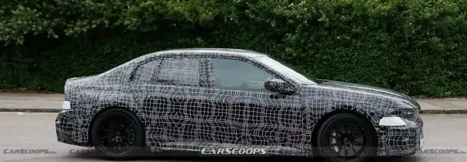 La BMW M3 elettrica si svela un po' di più: muscoli e 4 motori elettrici