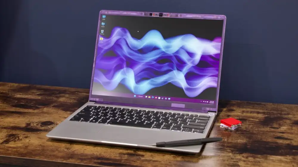 Looking at Framework’s progress on software support for its repairable laptops