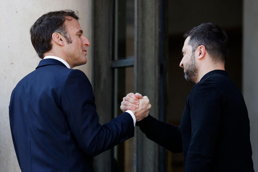 Zelensky arrives in Paris, meets Macron ahead of security guarantees summit with 'Coalition of the Willing'