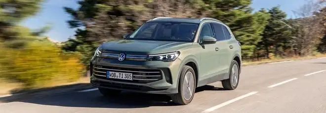 Quali sono le auto più vendute in Italia a maggio 2025? Classifica per alimentazione