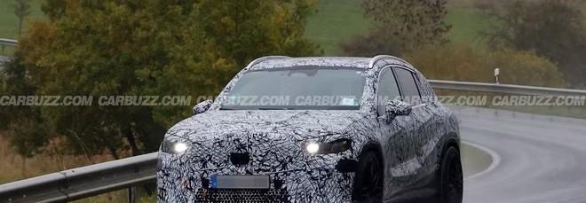 Nuova Mercedes GLC elettrica, in arrivo la più potente AMG: 3 motori e quasi 1.000 CV?