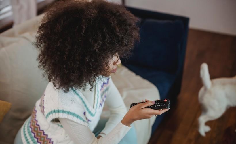 Woman’s Best Childhood Memories Mostly Just Watching TV