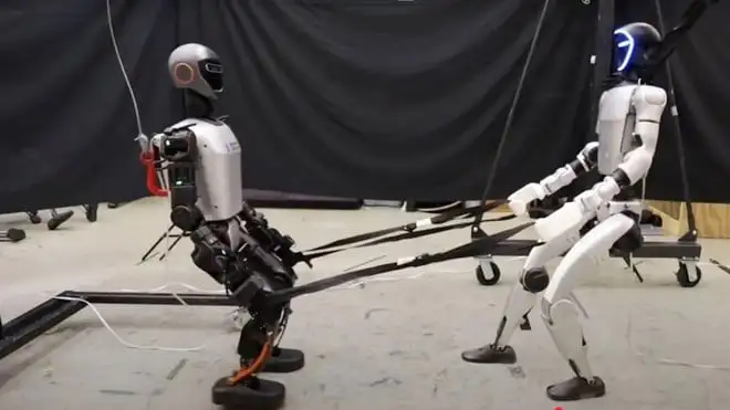 Robot umanoidi più abili grazie a FALCON: aprono porte e spingono carrelli