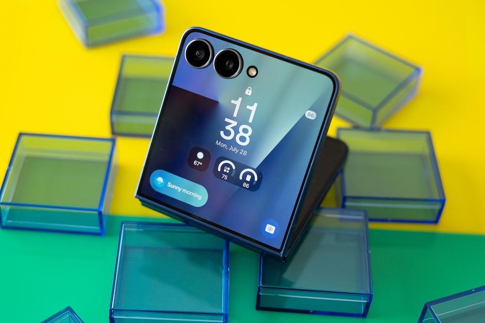 Samsung Galaxy Z Flip 7 review: more of a good thing