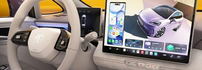 Nuova MG4, svelati gli interni: comfort e tecnologia Oppo