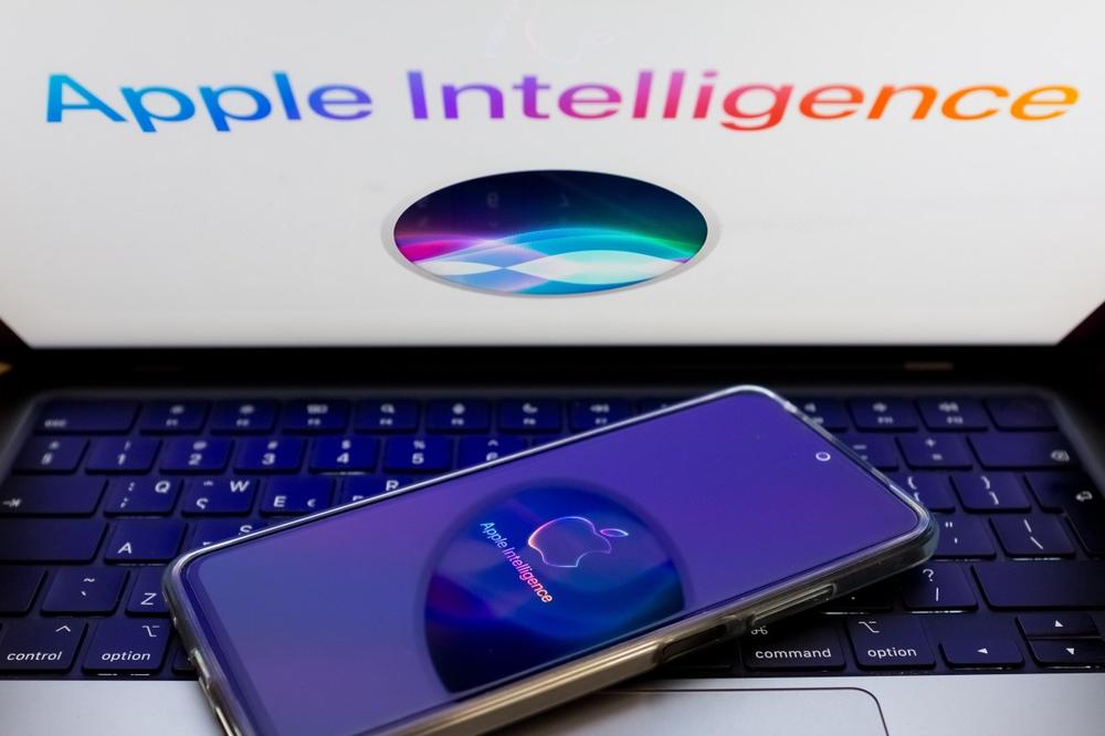 Apple will reportedly unveil its Gemini-powered Siri assistant in February