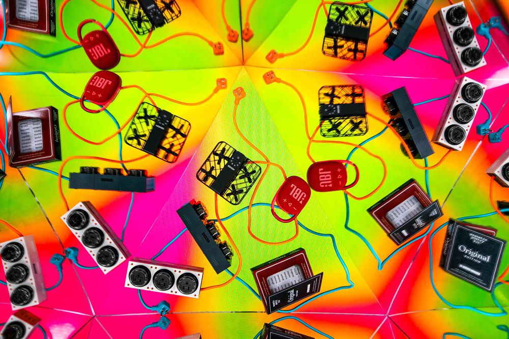 The Verge’s 2025 holiday gift guide for teens