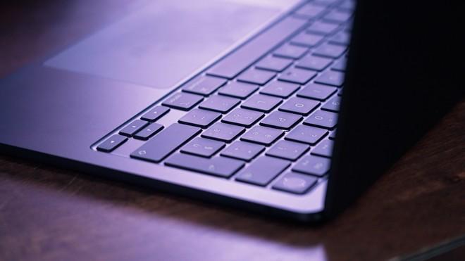 Apple MacBook con A18 Pro sempre più probabile: potrebbe costare 599$