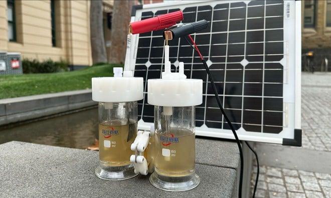 Idrogeno dall'acqua sporca: la scoperta che trasforma l'inquinamento