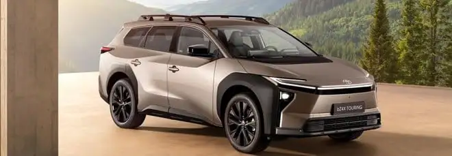 Toyota bZ4X cresce di dimensioni e diventa Touring: più spazio e comfort