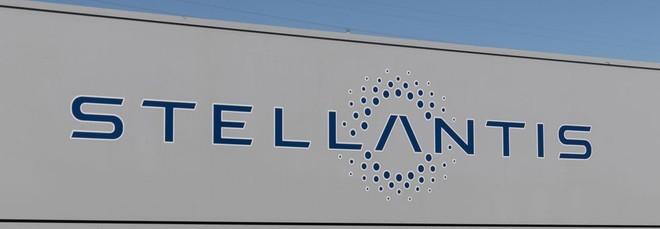 Stellantis ha rescisso tre contratti per la fornitura di materie prime per la produzione delle batterie