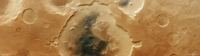 Deuteronilus Cavus: il cratere marziano fotografato da Mars Express