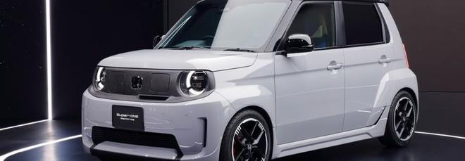 Honda Super-ONE, la nuova city car elettrica arriverà in Europa. Cambio simulato e sound artificiale