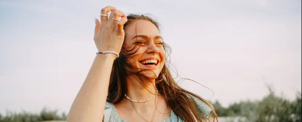 Skincare estate 2025: le 6 cose da fare per preparare la pelle all’abbronzatura (senza spellature)
