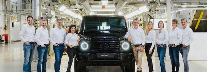 Mercedes Classe G festeggia 600.000 esemplari: oltre 40 anni di storia