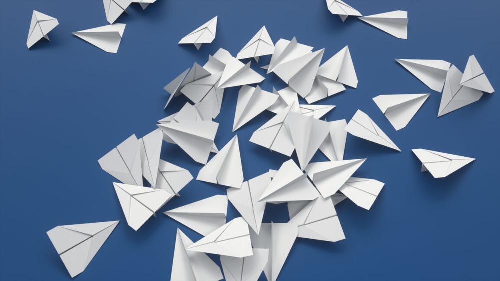 Ryanair tries forcing app downloads by eliminating paper boarding passes