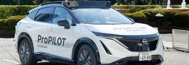 Nuovo Nissan ProPilot, sfida alla FSD di Tesla: AI, LiDAR e 11 telecamere