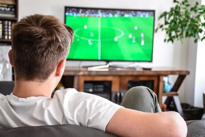 Riforma diritti TV, la dura reazione dei club di Serie A e il chiarimento del ministro