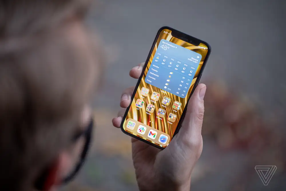 Thanks, Trump tariffs, now I gotta replace my phone battery